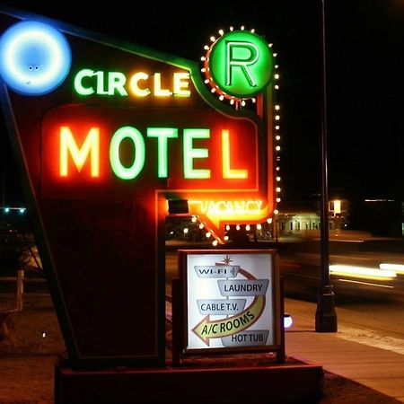 Circle R Motel Салида Экстерьер фото
