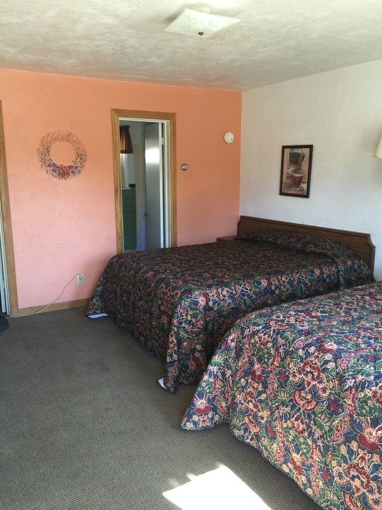Circle R Motel Салида Экстерьер фото